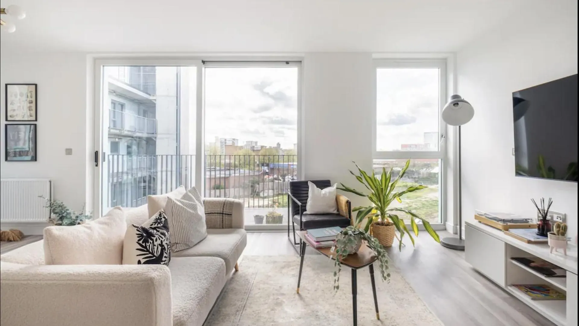 Apartament Scandi Style Flat In London With Private Terrace