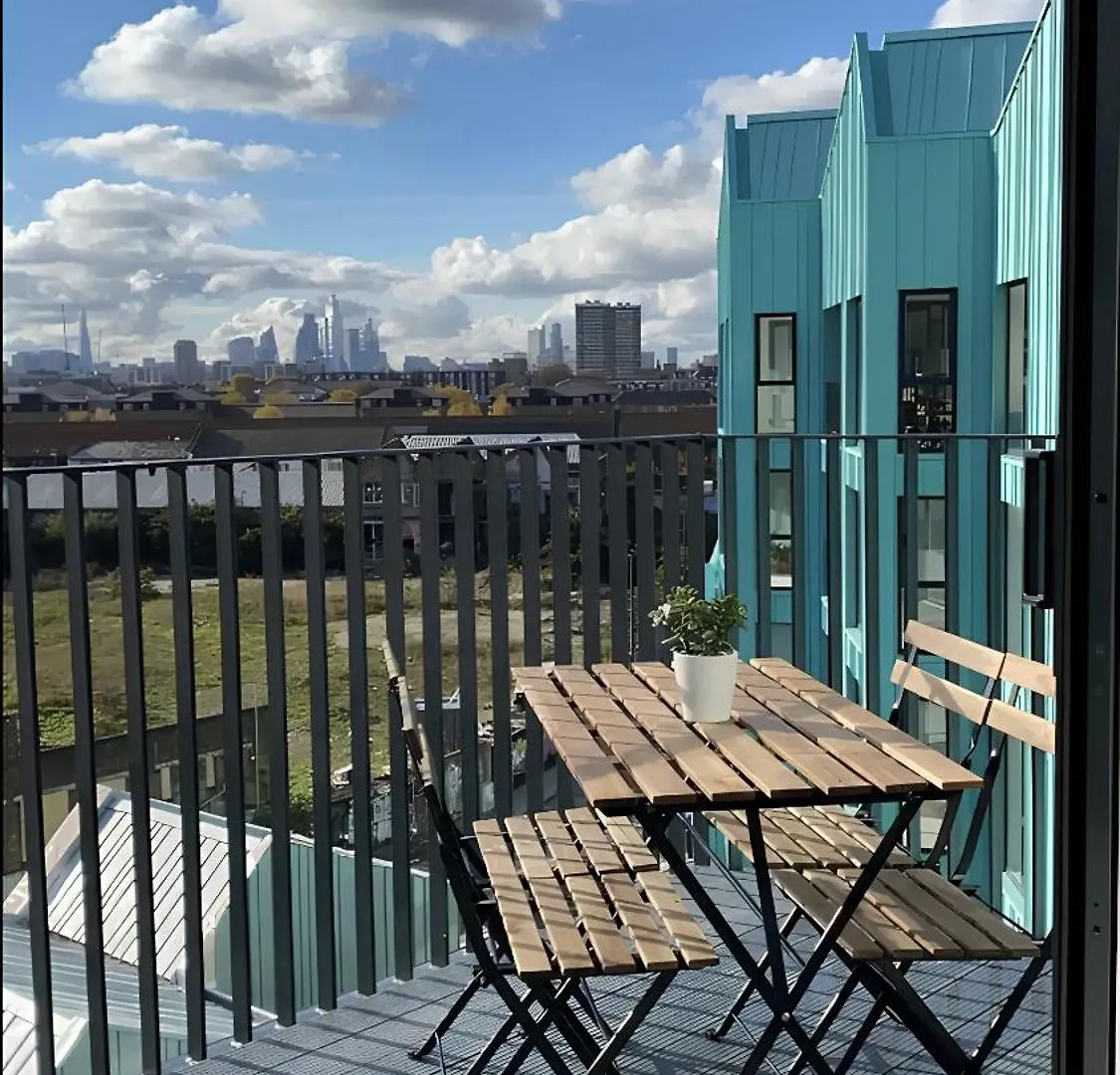 Apartament Scandi Style Flat In London With Private Terrace